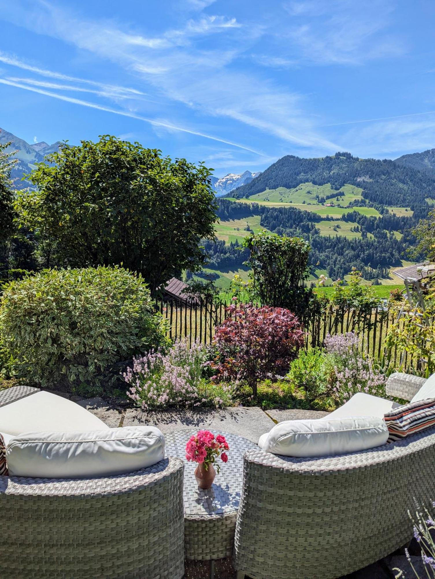 Swiss Mountain-Valley View Lodge Erlenbach im Simmental Екстериор снимка